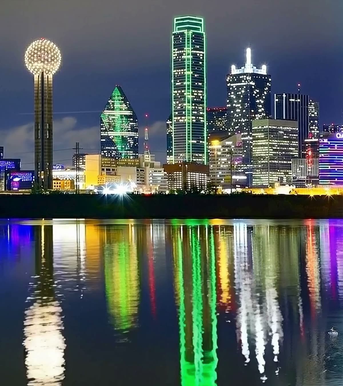 Dallas skyline